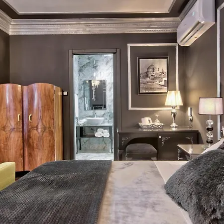 Julina Boutique Living Hotel Mosta Exterior photo