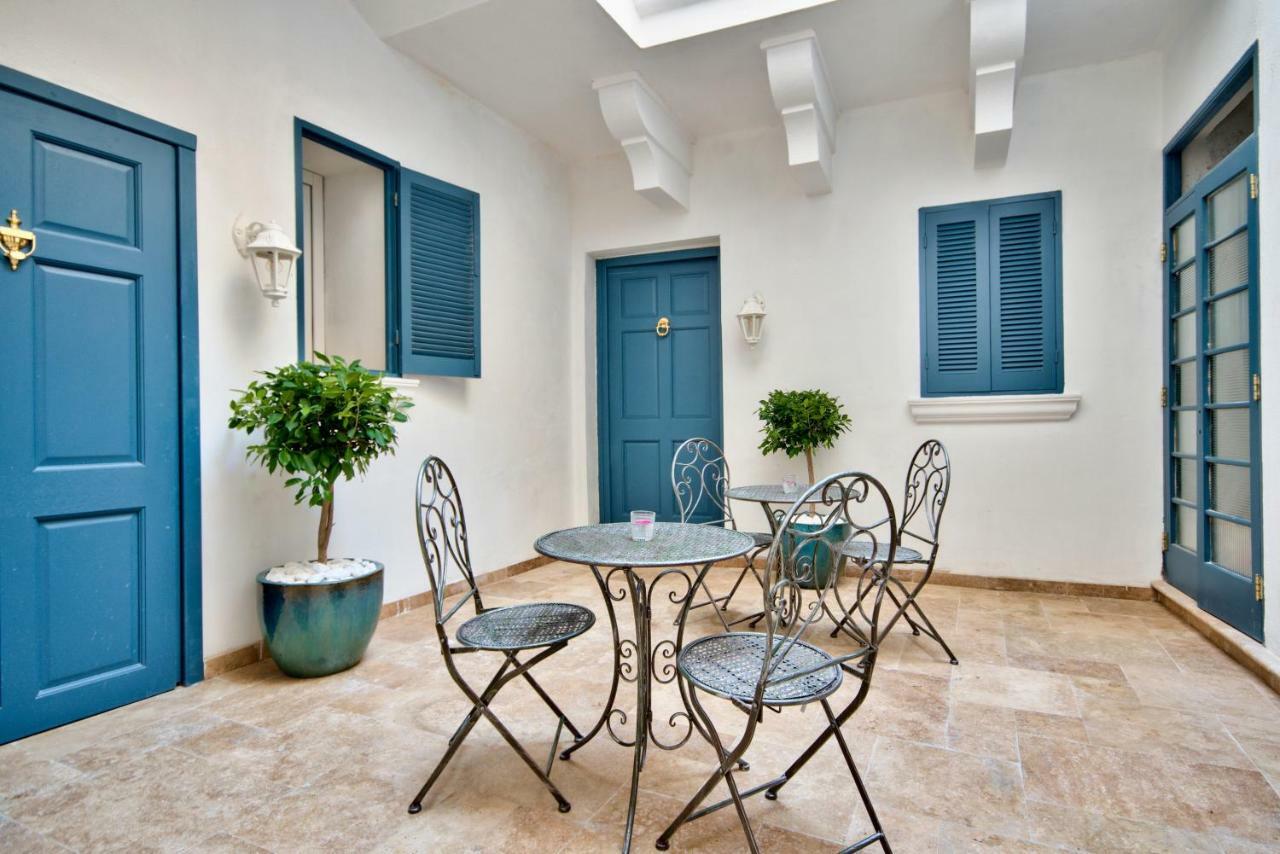 Hotel Julina Boutique Living 3*