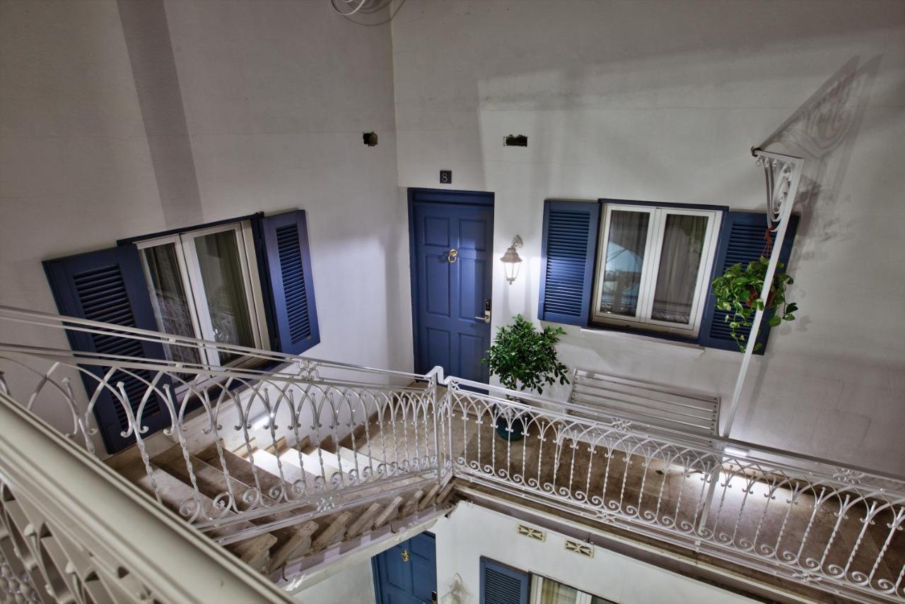 Hotel Julina Boutique Living 3*